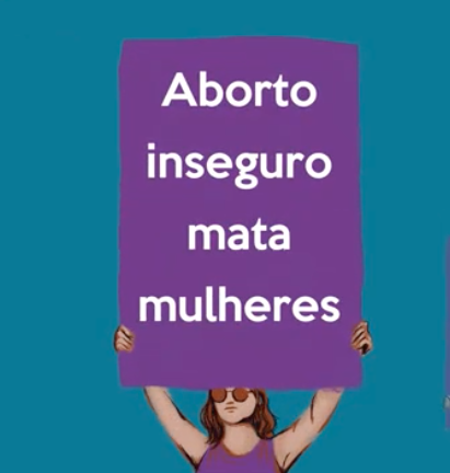 Ilustração de uma mulher segurando um cartaz roxo, onde lê-se, em branco: Aborto Inseguro mata mulheres.